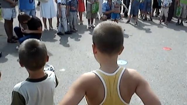 Дрифт на радиоуправляемом авто