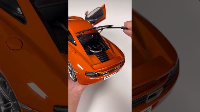 McLAREN MP4-12C Diecast Model Car (AUTOart) #scalemodel #118 смотреть онлайн