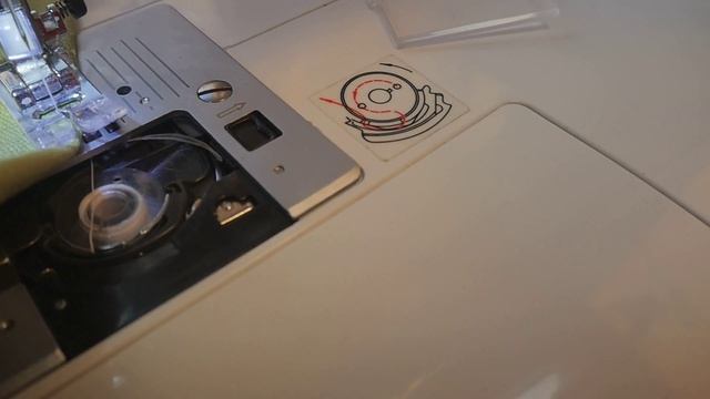 Minerva MC500 проблема с челноком шпуледержателем и натяжением нити. Поломка швейной машинки смотреть онлайн