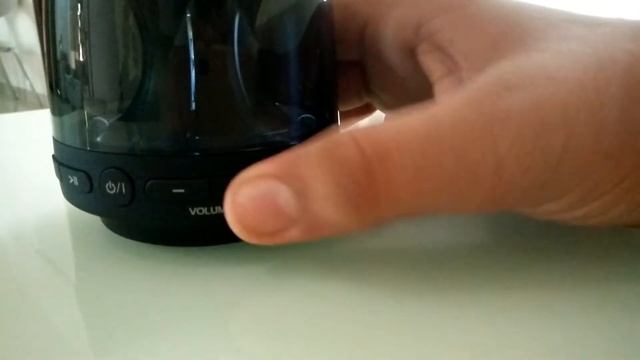 LG PH1 Bluetooth Speaker Unboxing and First Look + setup смотреть онлайн