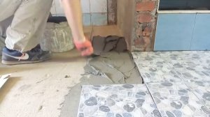 Укладка плитки на пол для новичков