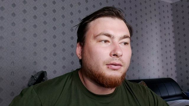 ЗАИКАНИЕ. Holly Tolly. Ответ на комментарий смотреть онлайн