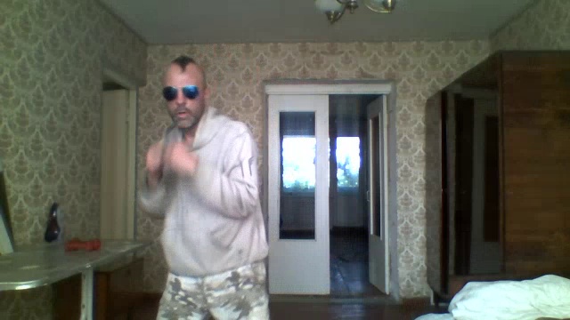 Бокс 5 (работа с гантелями в 42 Лета) смотреть онлайн
