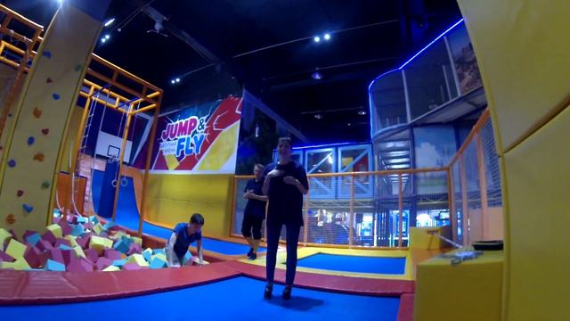 Jump&Fly смотреть онлайн