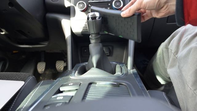 How to mount it reverse camera on Megane 4 Sedan,montage caméra de recul смотреть онлайн