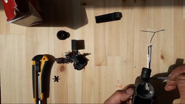 Ремонт насоса омывателя авто Хундай Санта фе. Моторчик омывателя. смотреть онлайн