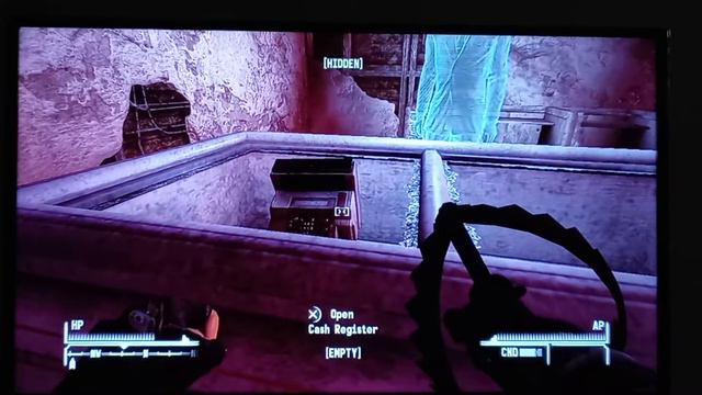 Fallout New Vegas: Dead Money DLC: where to find the vending machine code- "return outfit item" смотреть онлайн