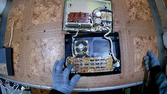 РУШ-2 / Устройство переговорное для лингафонного класса.