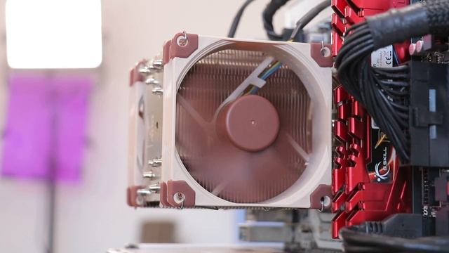DUAL vs SINGLE fan CPU coolers // Which has more performance? смотреть онлайн