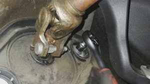 Резиновый скрип при повороте руля Peugeot 308