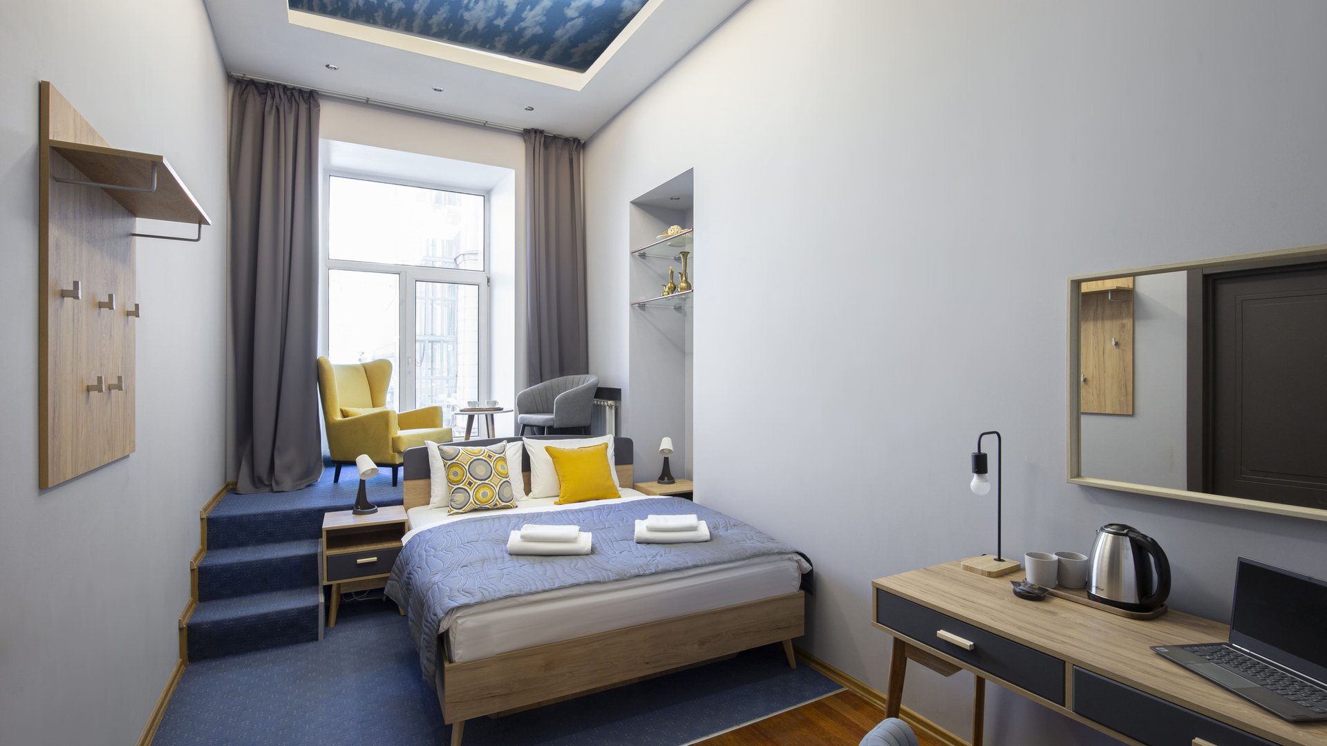 Снять номер с джакузи в Питере /отель Lopatin Невский 100 в центре Санкт-Петербурга