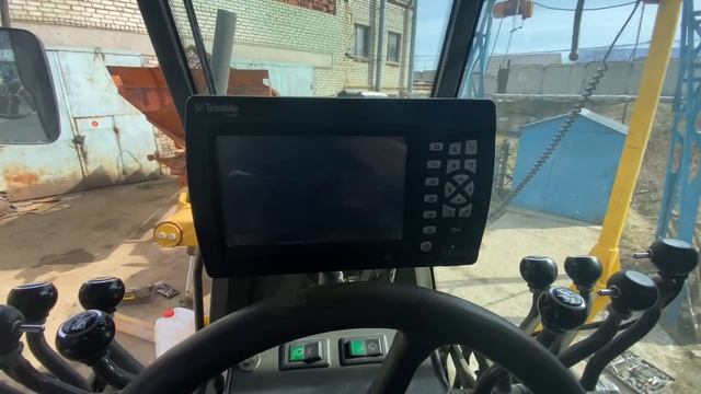 Новые шины на Автогрейдер. Установили 3D систему. смотреть онлайн