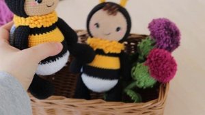 Шмель, пчёлка крючком/Вязаный чертополох