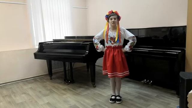 Вергелес Юлия русская народная песня «Ой, при лужку, при лужке» смотреть онлайн