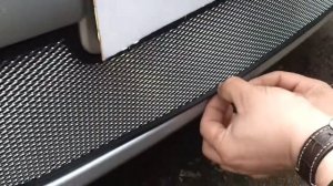 Защитная сетка радиатора Lada Largus chrome