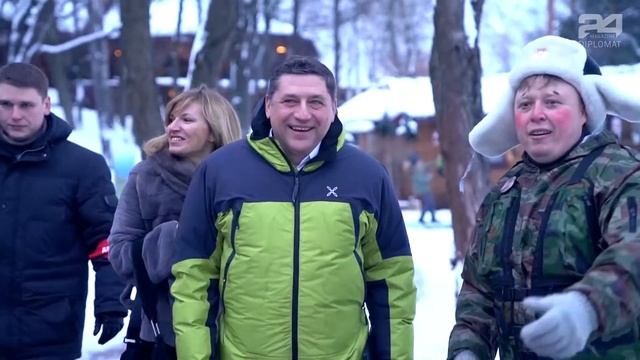 ГДЕ ОТДОХНУТЬ В ПОДМОСКОВЬЕ? / ЗИМНЯЯ РЫБАЛКА смотреть онлайн