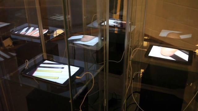 Sketch for Four Hands, One Performer (studio installation) смотреть онлайн
