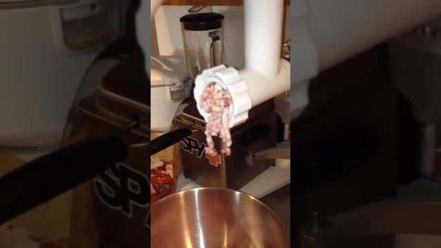 Grindin' смотреть онлайн