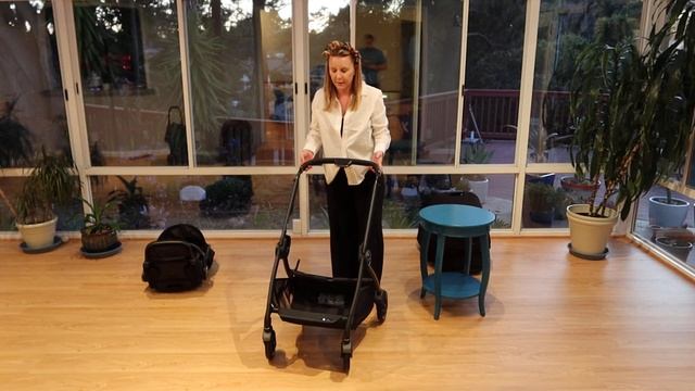 Silver Cross Dune Stroller + Compact Bassinet Review смотреть онлайн