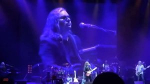 Владимир Кузьмин Лед слезы льет