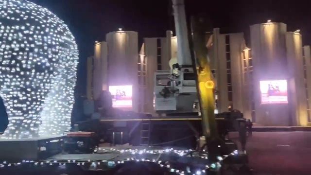 Новый год 2022 Белые медведи СУЭНКО в Кургане смотреть онлайн