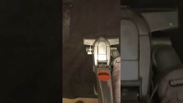 Чистим коврик на резиновой основе. Пылесос Кирби. смотреть онлайн