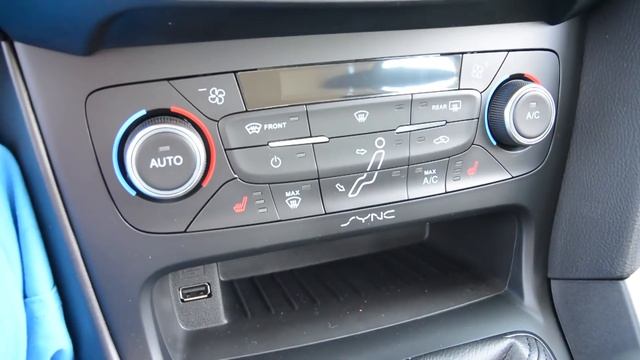 Ford Focus хэтчбек 2017 1.6 (125 л.с.) MT Black and White - видеообзор смотреть онлайн