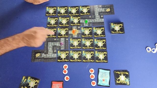 Escape The Minotaur's Maze Board Game Playthrough & Review