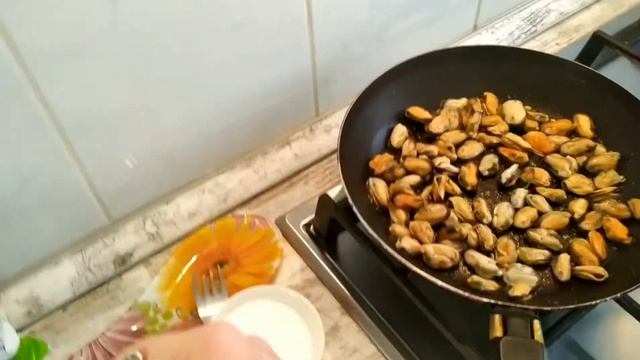 ВКУСНЕЙШАЯ ПАСТА С МИДИЯМИ! Готовим пасту с морепродуктами дома. Быстро и вкусно. #НаталияБеглова смотреть онлайн