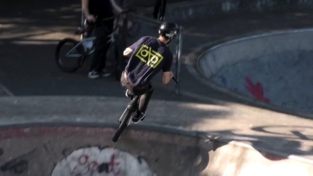 "That Wallride!" Hector SW - BSD BMX смотреть онлайн
