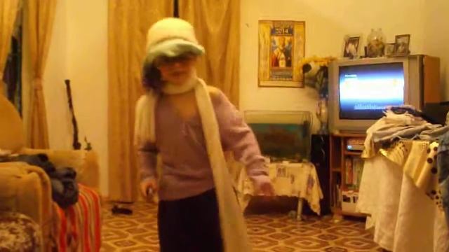 Прикол)Рок Н Ролл)!Танцует Мальчик)6:лет. смотреть онлайн