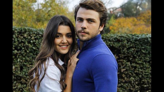 Толга Сарыташ