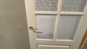 Реставрация деревянных дверей. Покраска витражных стекол.