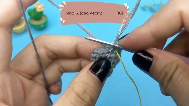 Easy Cat Amigurumi tutorial (4/4)- Crochet hind legs and tail смотреть онлайн