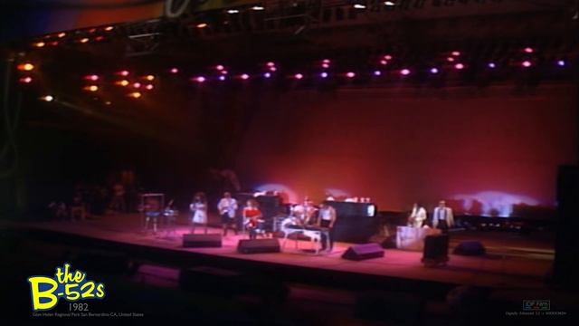 B-52s LIVE Us Festival 1982 - 52 Girls - FULLY DIGITALLY Re-Mastered in 16.9 HQ смотреть онлайн