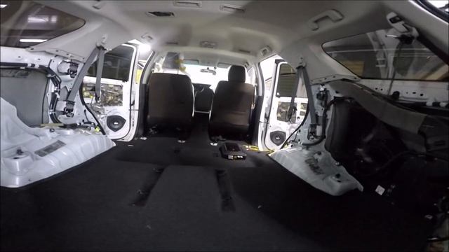 Toyota Fortuner 2019 Установка новой аудиосистемы. Замена динамиков. Установка сигнализации с GSM. смотреть онлайн