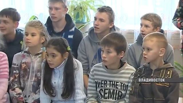 Игроки «Адмирала» побывали в гостях у воспитанников центра «Парус Надежды» смотреть онлайн