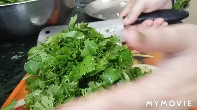 Готовлю индийские бобы, пак чой, мизуну, спаржу и зелень редиса. смотреть онлайн