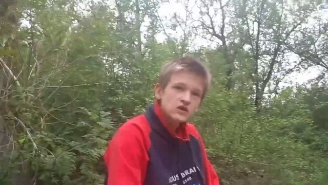 выжевание в лесу/развёл костёр без спичек (часть 1) смотреть онлайн