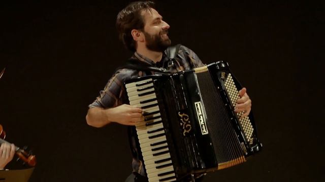 João Pedro Teixeira - Accordion and String Quintet I Servais no Sertão смотреть онлайн