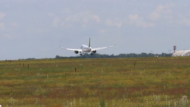 Plane spotting, Liszt Ferenc Airport, Budapest смотреть онлайн