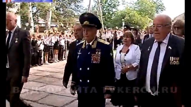 Классу космонавтики в 15 школе - 1 год смотреть онлайн