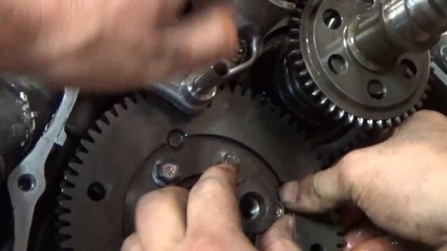 HONDA GOLDWING GL1800 РЕМОНТ ДВИГАТЕЛЯ   GOLDWING ENGINE ASSEMBLY   ЧАСТЬ 2.mp4