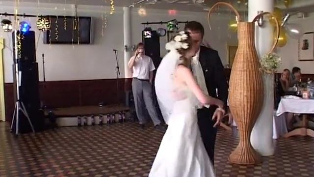 постановка свадебного танца от www.1-dance.ru смотреть онлайн