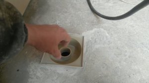 Баня №5 - Слив в бане, водяной затвор, плитка на пол в бане.