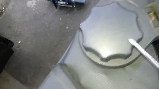 Как снять пластиковые накладки сиденья опель астра своими руками