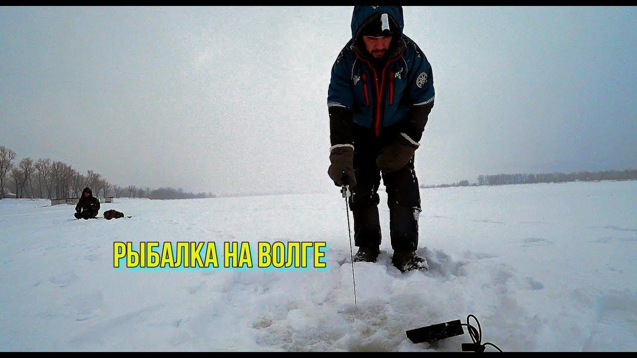 ИЩУ СУДАКА НОВЫМ ЭХОЛОТОМ RIVERTECH. РЫБАЛКА НА ВОЛГЕ В ГЛУХОЗИМЬЕ смотреть онлайн