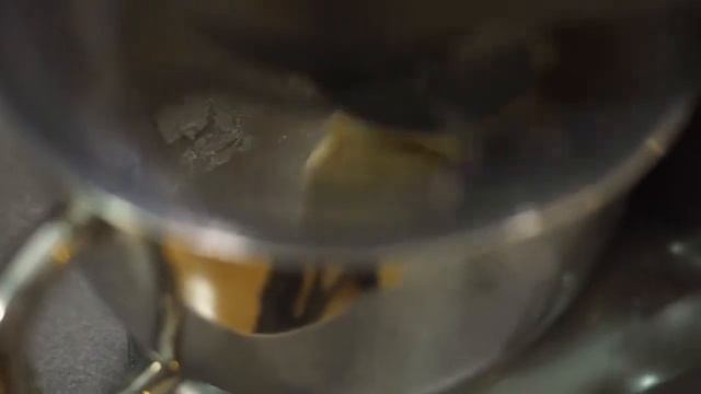 Adler AD 4221 Planetary food processor 2200W 7L عجانة الالمانية смотреть онлайн