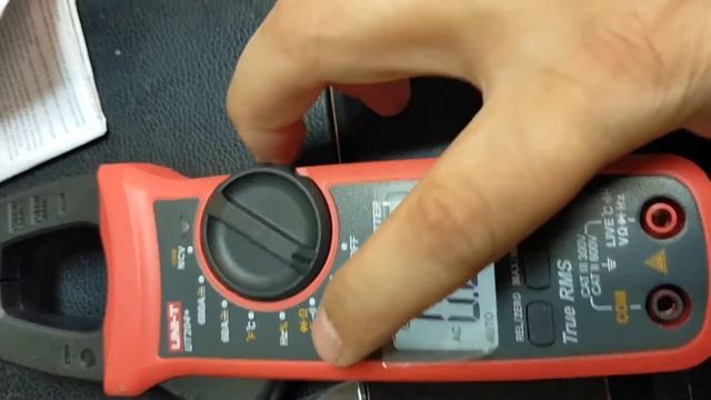 Digital Clamp Tester - UNIT-T UT204+ 400-600A - Unboxing (New Collection) смотреть онлайн