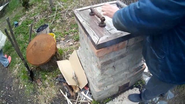 кто хорошо чистит колодцы того кормят супершашлыками из трубы смотреть онлайн